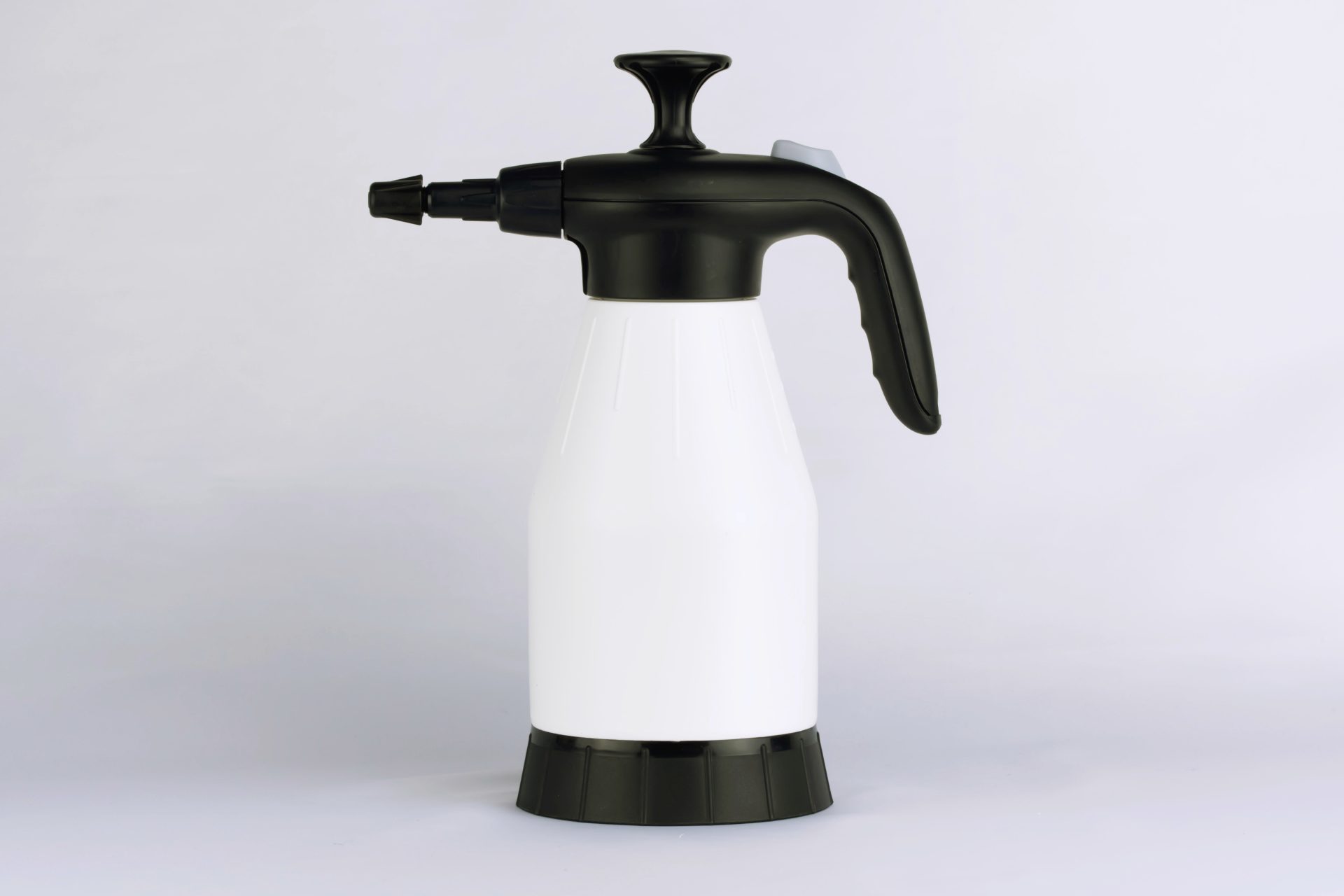 ALC専用蓄圧式スプレーボトル 1.5Lの写真